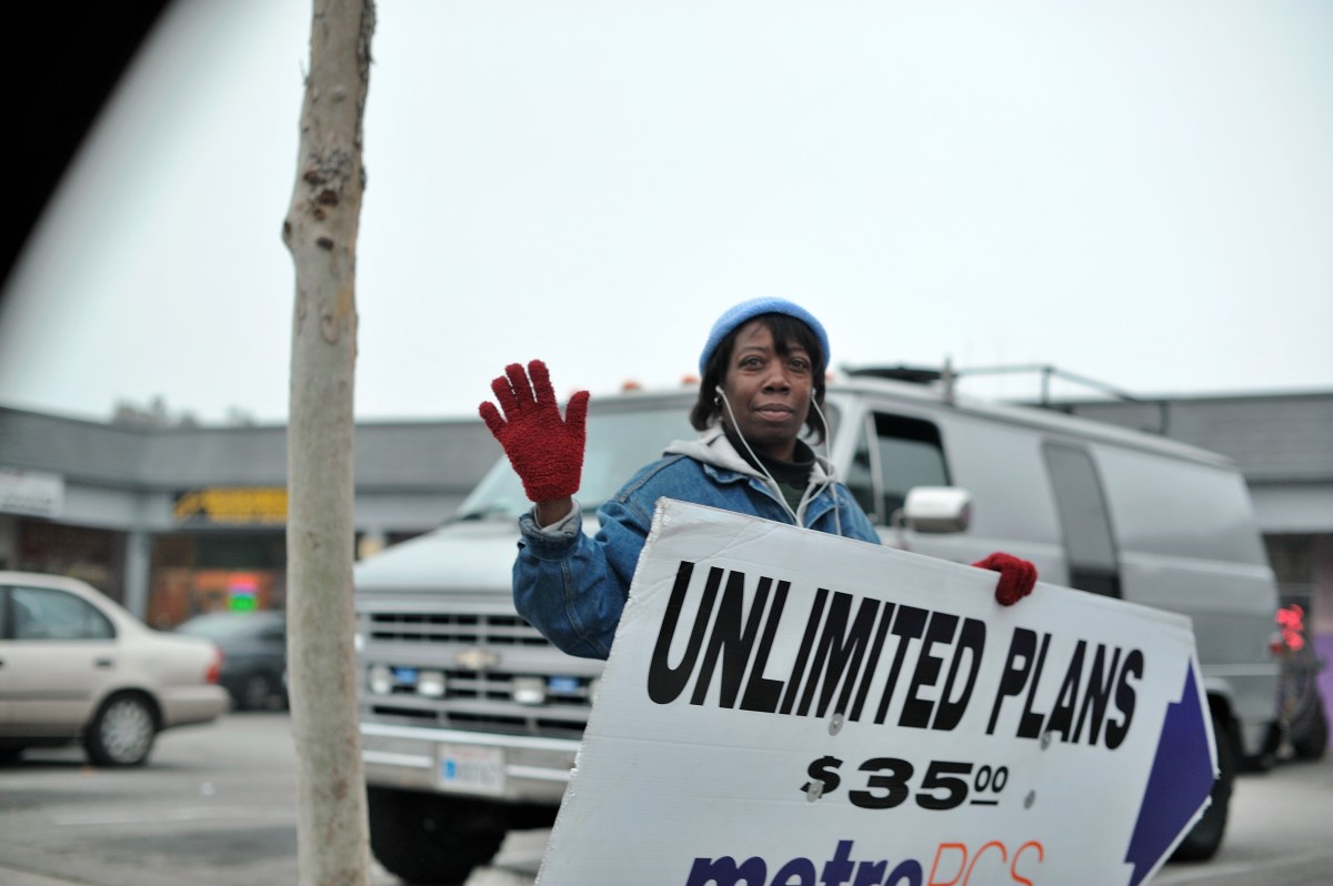 barnat_sign_010209_13