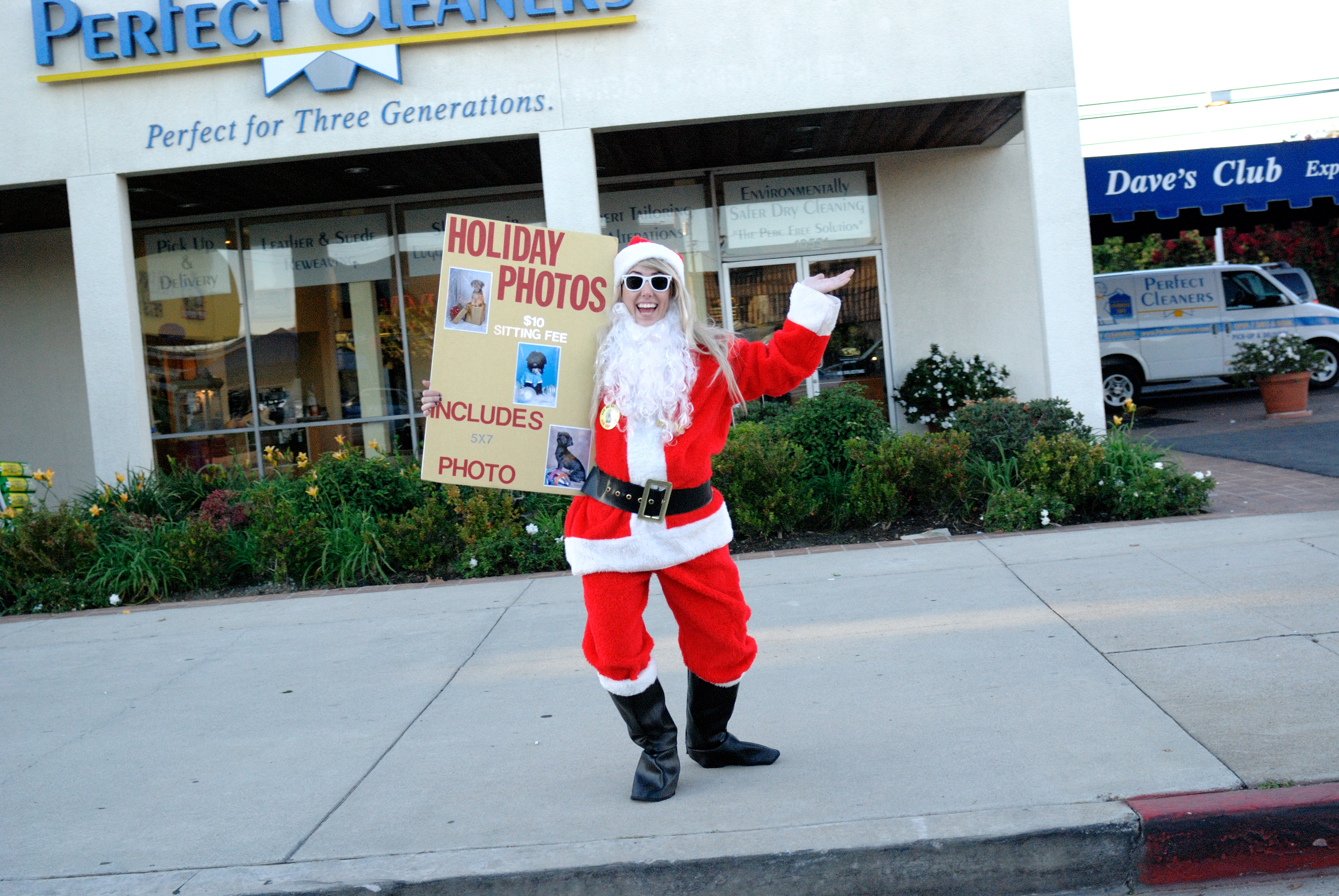 barnat_sign_120207_7